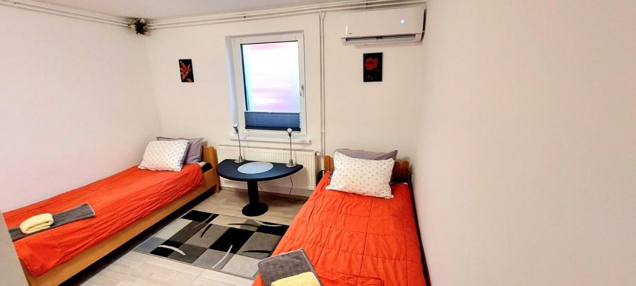 Jo-Ma Apartma - Safe Parking Ljubljana Ngoại thất bức ảnh