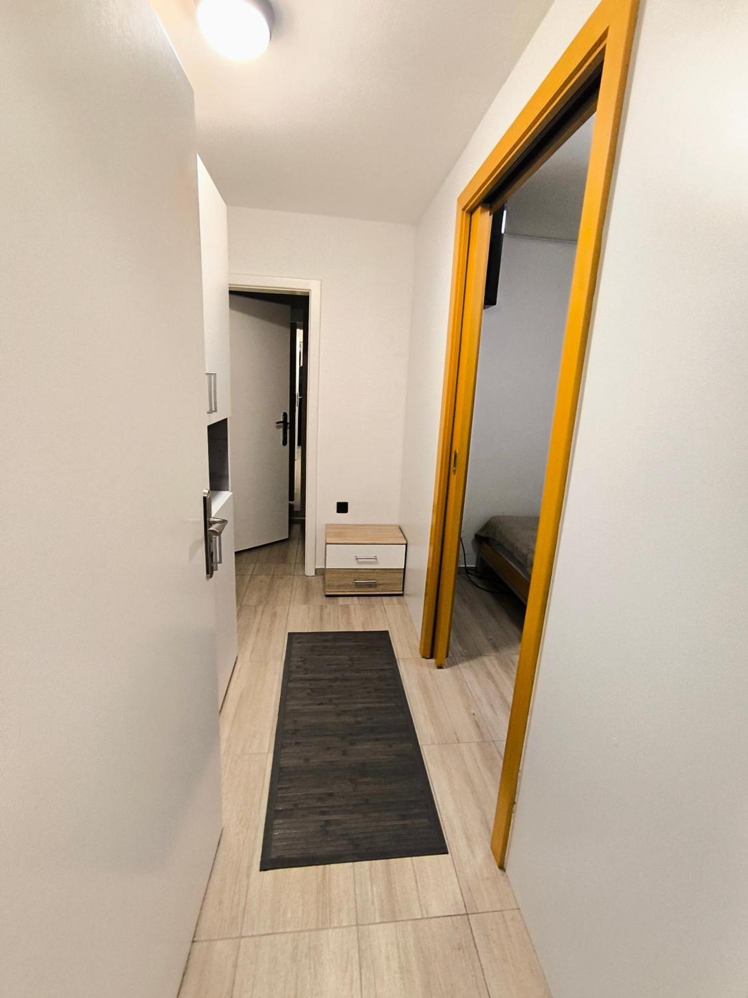 Jo-Ma Apartma - Safe Parking Ljubljana Ngoại thất bức ảnh